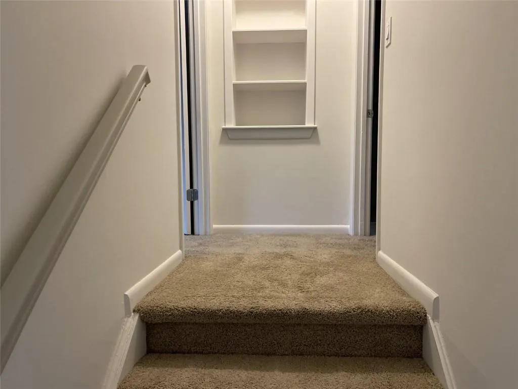 6900 Roswell Road Unit C4, Atlanta, Georgia 30328, 2 Bedrooms Bedrooms, ,2 BathroomsBathrooms,Residential,Sold,6900 Roswell Road Unit C4,7158550