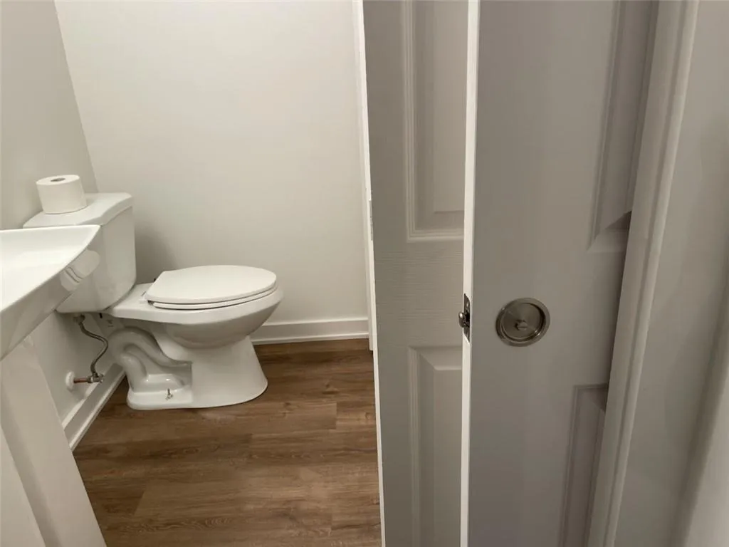 6900 Roswell Road Unit C4, Atlanta, Georgia 30328, 2 Bedrooms Bedrooms, ,2 BathroomsBathrooms,Residential,Sold,6900 Roswell Road Unit C4,7158550