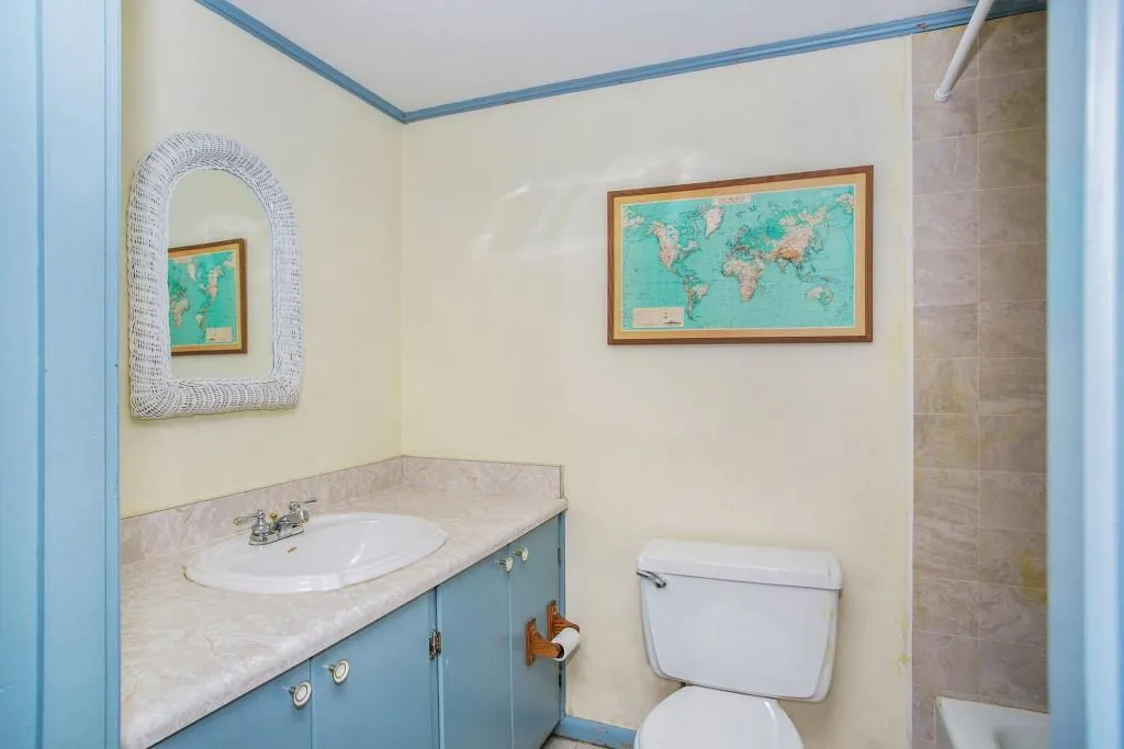 6520 Wright Circle, Sandy Springs, Georgia 30328, 4 Bedrooms Bedrooms, ,3 BathroomsBathrooms,Residential,Sold,6520 Wright Circle,7071394