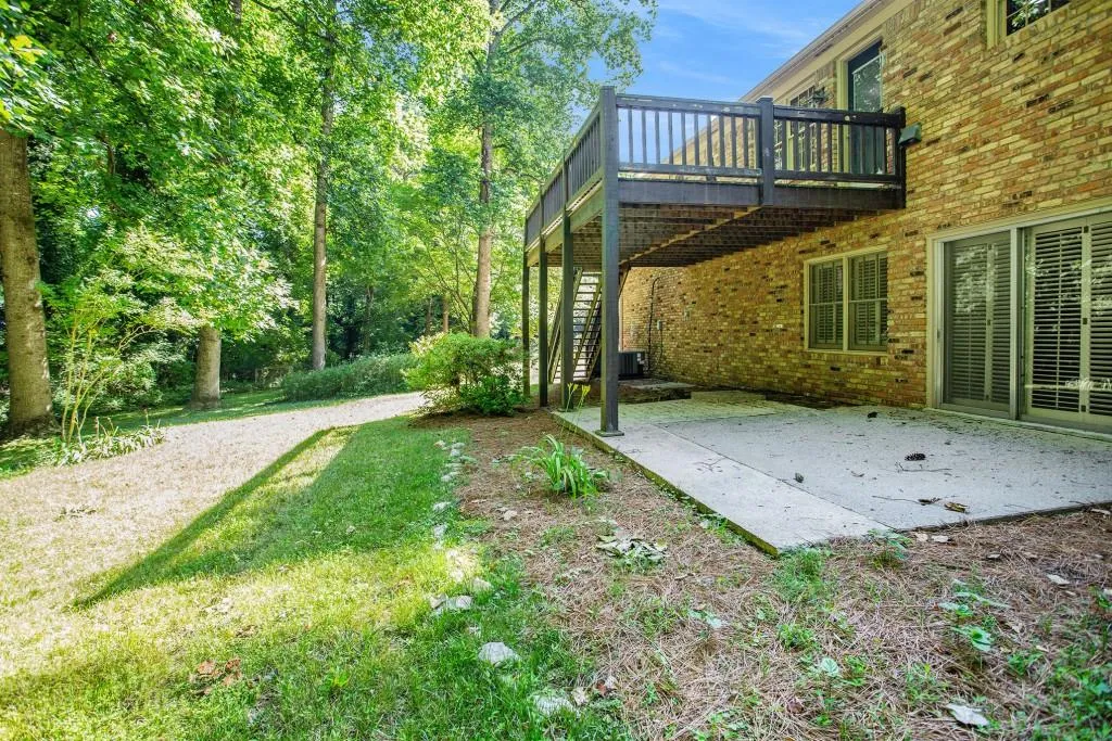 6520 Wright Circle, Sandy Springs, Georgia 30328, 4 Bedrooms Bedrooms, ,3 BathroomsBathrooms,Residential,Sold,6520 Wright Circle,7071394