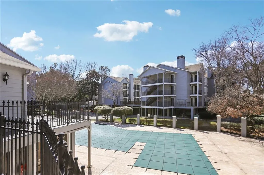 307 Granville Court Unit 307, Atlanta, Georgia 30328, 1 Bedroom Bedrooms, ,1 BathroomBathrooms,Residential,For Sale,307 Granville Court Unit 307,7725183