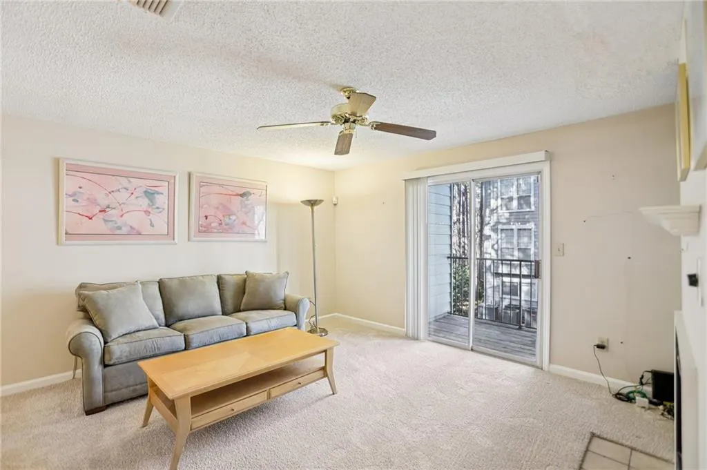 307 Granville Court Unit 307, Atlanta, Georgia 30328, 1 Bedroom Bedrooms, ,1 BathroomBathrooms,Residential,For Sale,307 Granville Court Unit 307,7725183