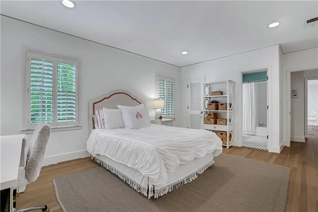 2562 Red Valley Road, Atlanta, Georgia 30305, 5 Bedrooms Bedrooms, ,4 BathroomsBathrooms,Residential,For Sale,2562 Red Valley Road,7559497