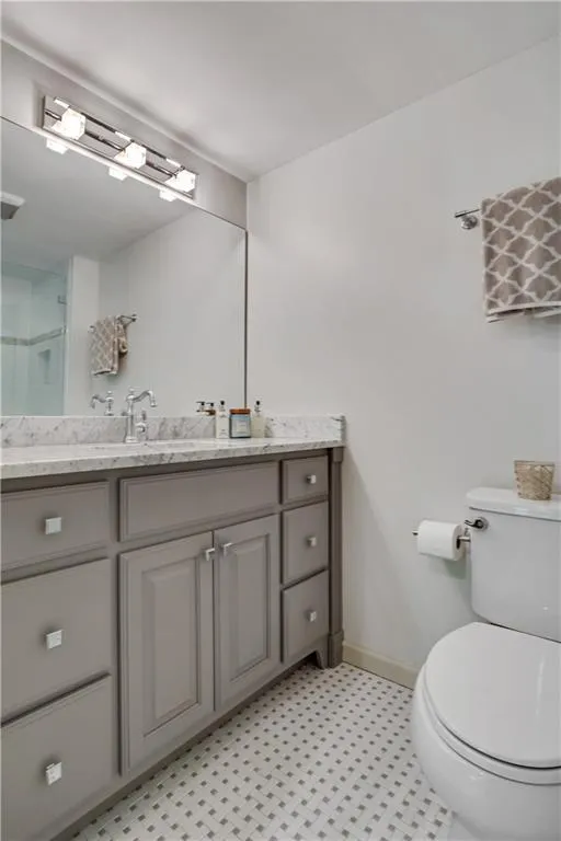 2562 Red Valley Road, Atlanta, Georgia 30305, 5 Bedrooms Bedrooms, ,4 BathroomsBathrooms,Residential,For Sale,2562 Red Valley Road,7559497