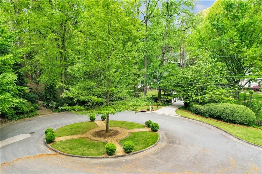 2562 Red Valley Road, Atlanta, Georgia 30305, 5 Bedrooms Bedrooms, ,4 BathroomsBathrooms,Residential,For Sale,2562 Red Valley Road,7559497