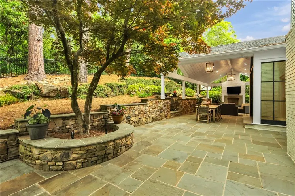 2562 Red Valley Road, Atlanta, Georgia 30305, 5 Bedrooms Bedrooms, ,4 BathroomsBathrooms,Residential,For Sale,2562 Red Valley Road,7559497