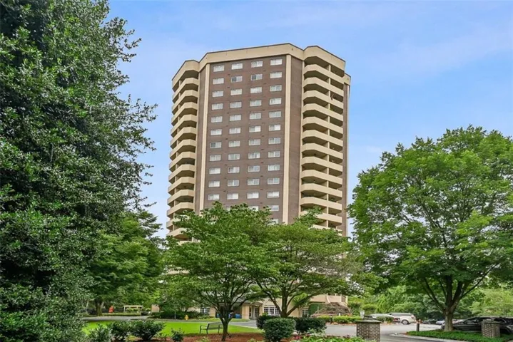1501 Clairmont Road Unit 822, Decatur, Georgia 30033