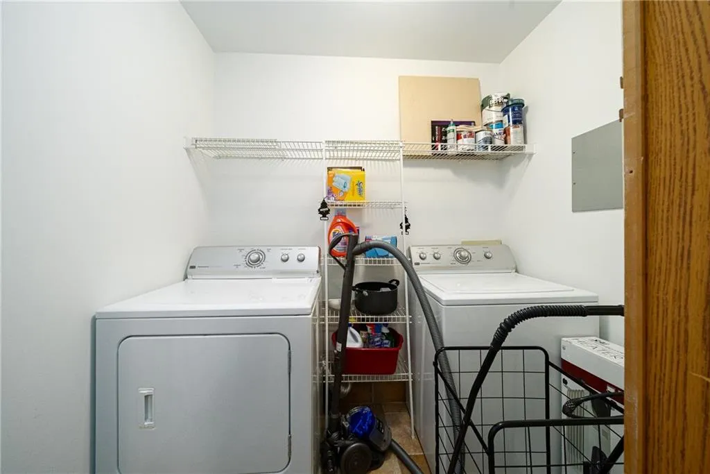 795 Hammond Drive Unit 2306, Atlanta, Georgia 30328, 1 Bedroom Bedrooms, ,1 BathroomBathrooms,Residential,For Sale,795 Hammond Drive Unit 2306,7765553