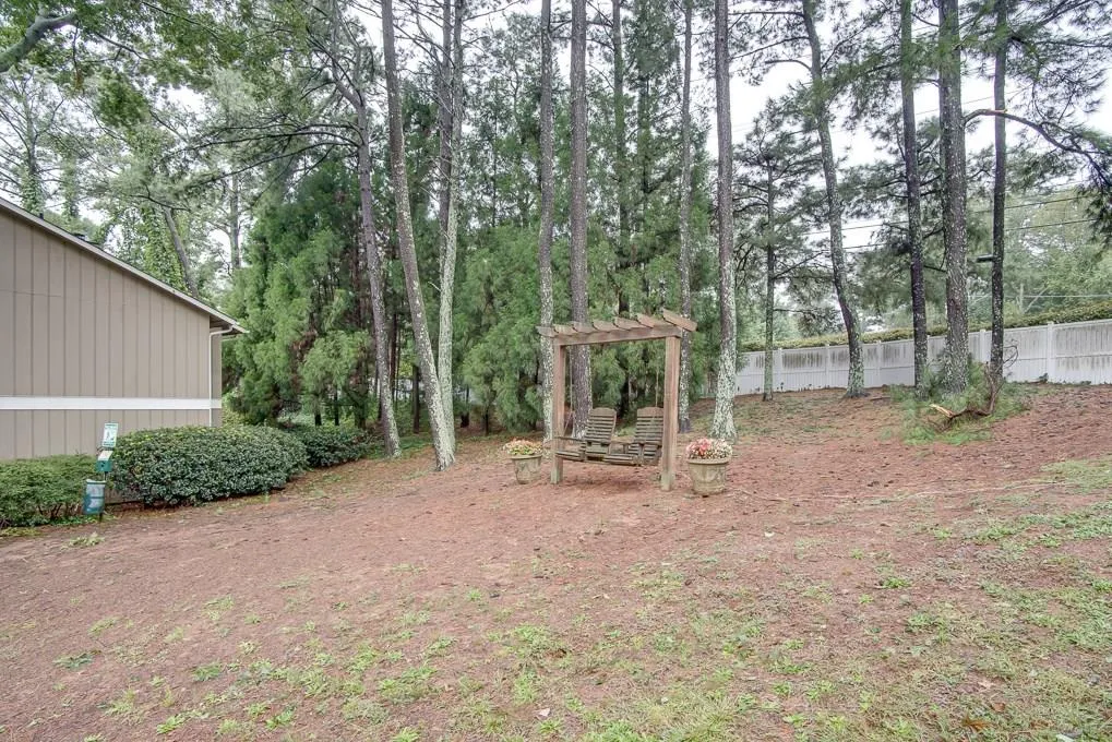 5135 Roswell Road Unit 3/35, Atlanta, Georgia 30342, 2 Bedrooms Bedrooms, ,2 BathroomsBathrooms,Residential,Sold,5135 Roswell Road Unit 3/35,5907259