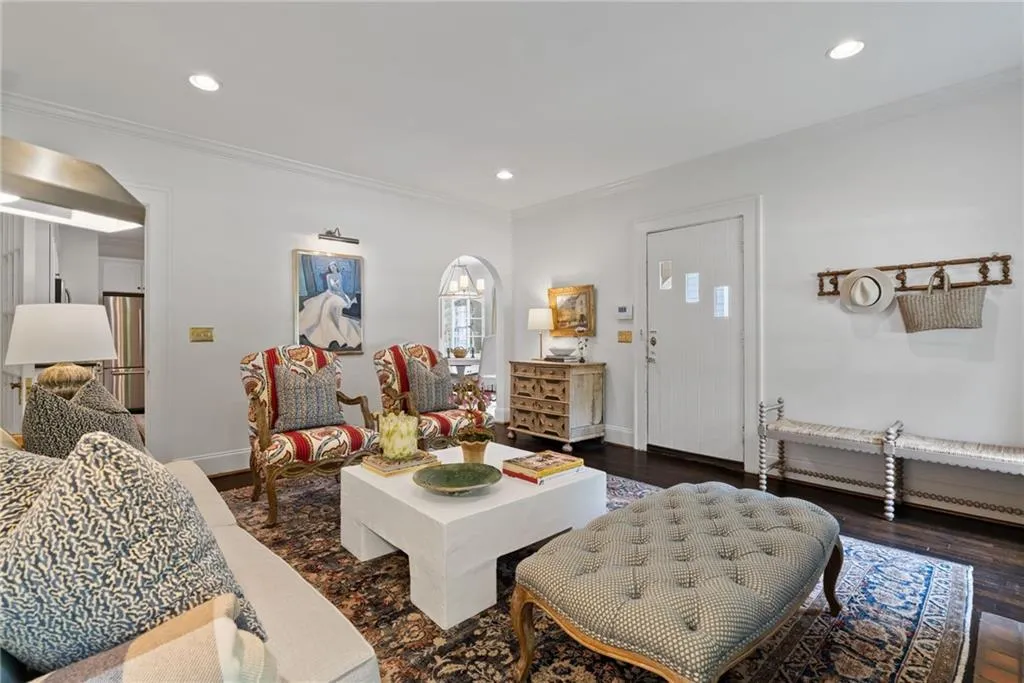 1748 N Pelham Road Ne, Atlanta, Georgia 30324, 3 Bedrooms Bedrooms, ,2 BathroomsBathrooms,Residential,Sold,1748 N Pelham Road Ne,7617506