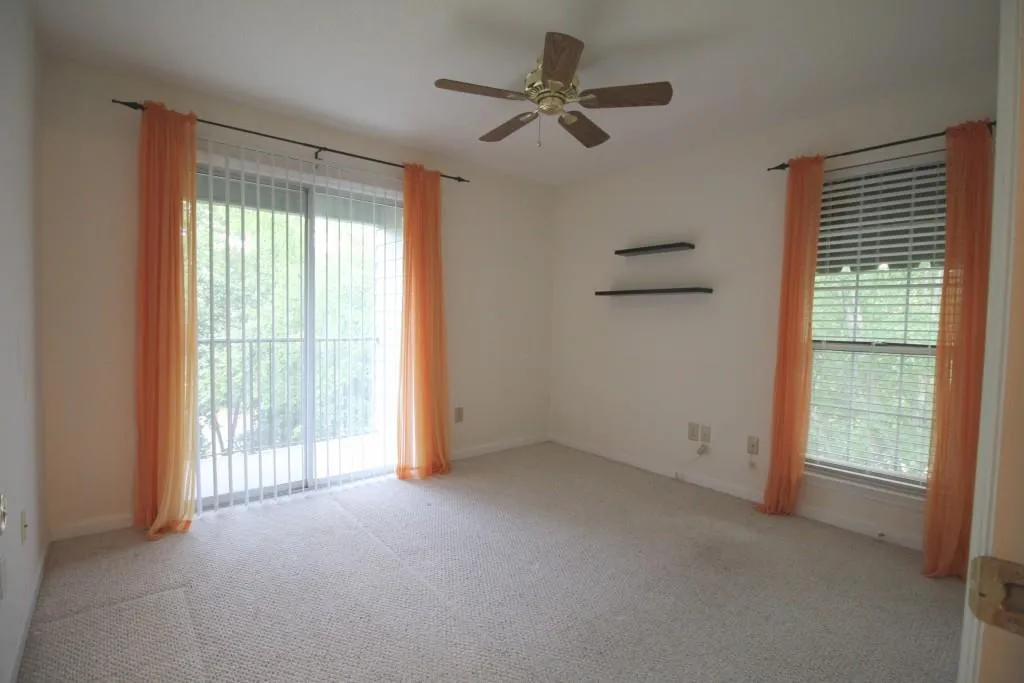 548 Granville Court Unit 548, Sandy Springs, Georgia 30328, 1 Bedroom Bedrooms, ,1 BathroomBathrooms,Residential,Sold,548 Granville Court Unit 548,5693075