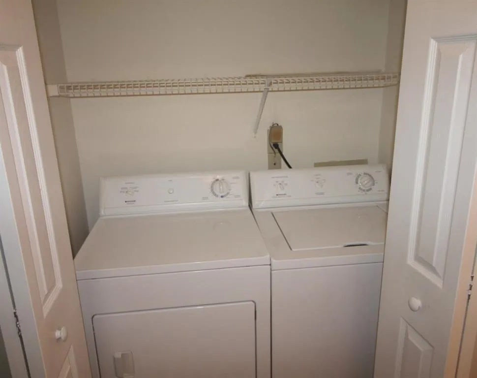 548 Granville Court Unit 548, Sandy Springs, Georgia 30328, 1 Bedroom Bedrooms, ,1 BathroomBathrooms,Residential,Sold,548 Granville Court Unit 548,5693075