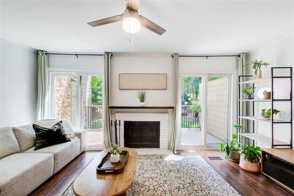 3723 Stonewall Circle Se, Atlanta, Georgia 30339, 3 Bedrooms Bedrooms, ,2 BathroomsBathrooms,Residential,For Sale,3723 Stonewall Circle Se,7612092