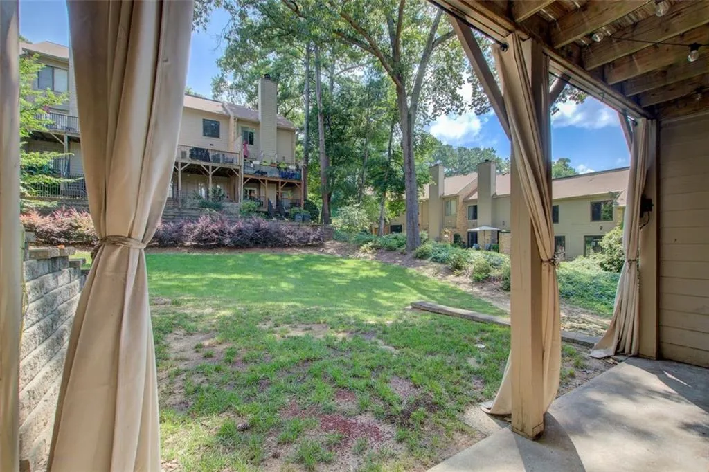 3723 Stonewall Circle Se, Atlanta, Georgia 30339, 3 Bedrooms Bedrooms, ,2 BathroomsBathrooms,Residential,For Sale,3723 Stonewall Circle Se,7612092