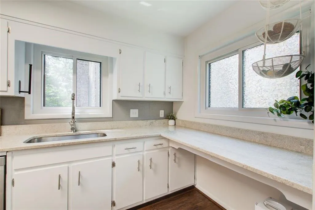 3723 Stonewall Circle Se, Atlanta, Georgia 30339, 3 Bedrooms Bedrooms, ,2 BathroomsBathrooms,Residential,For Sale,3723 Stonewall Circle Se,7612092