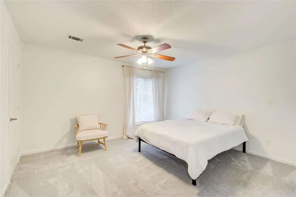 3723 Stonewall Circle Se, Atlanta, Georgia 30339, 3 Bedrooms Bedrooms, ,2 BathroomsBathrooms,Residential,For Sale,3723 Stonewall Circle Se,7612092