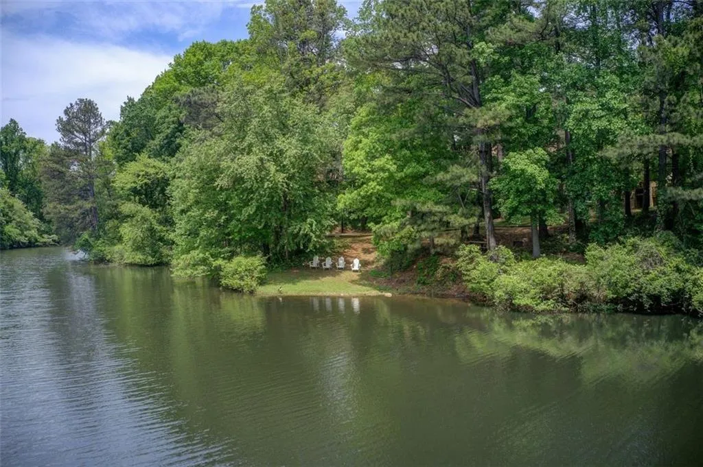 3723 Stonewall Circle Se, Atlanta, Georgia 30339, 3 Bedrooms Bedrooms, ,2 BathroomsBathrooms,Residential,For Sale,3723 Stonewall Circle Se,7612092