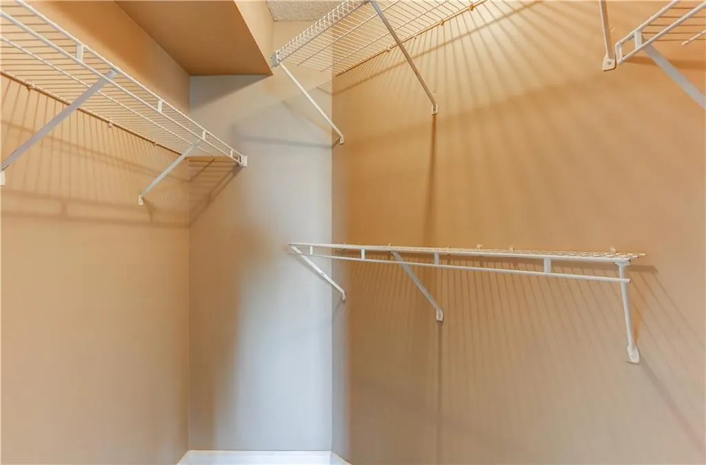 795 Hammond Drive Unit 1608, Sandy Springs, Georgia 30328, 1 Bedroom Bedrooms, ,1 BathroomBathrooms,Residential,Sold,795 Hammond Drive Unit 1608,6560705