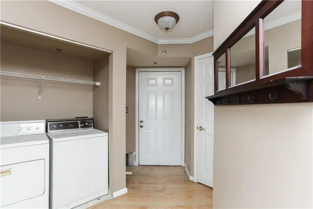795 Hammond Drive Unit 1608, Sandy Springs, Georgia 30328, 1 Bedroom Bedrooms, ,1 BathroomBathrooms,Residential,Sold,795 Hammond Drive Unit 1608,6560705