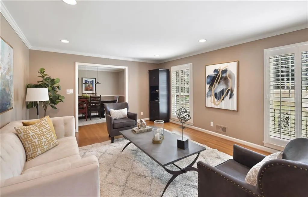 485 Riverside Parkway, Atlanta, Georgia 30328, 4 Bedrooms Bedrooms, ,2 BathroomsBathrooms,Residential,Sold,485 Riverside Parkway,6851430