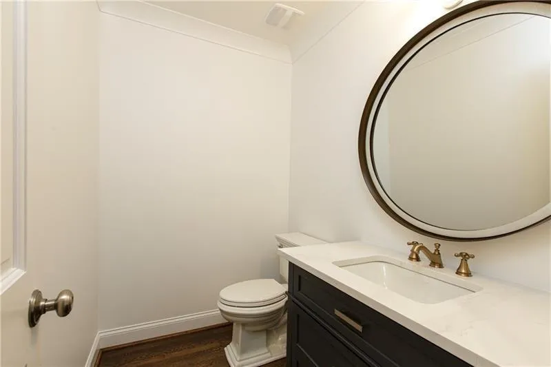 560 Tanacrest Circle, Atlanta, Georgia 30328, 5 Bedrooms Bedrooms, ,4 BathroomsBathrooms,Residential,Sold,560 Tanacrest Circle,6784358