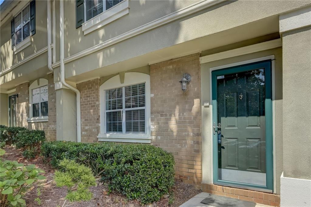 6900 Roswell Road Unit C3, Sandy Springs, Georgia 30328, 2 Bedrooms Bedrooms, ,2 BathroomsBathrooms,Residential,Sold,6900 Roswell Road Unit C3,7256805