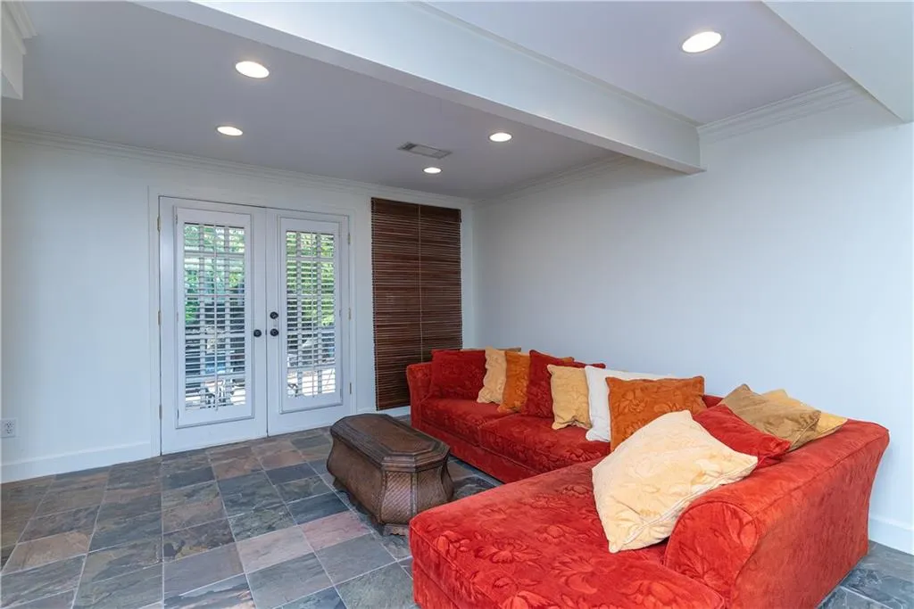 1120 Churchill Downs Road, Sandy Springs, Georgia 30319, 4 Bedrooms Bedrooms, ,3 BathroomsBathrooms,Residential,Sold,1120 Churchill Downs Road,7059492