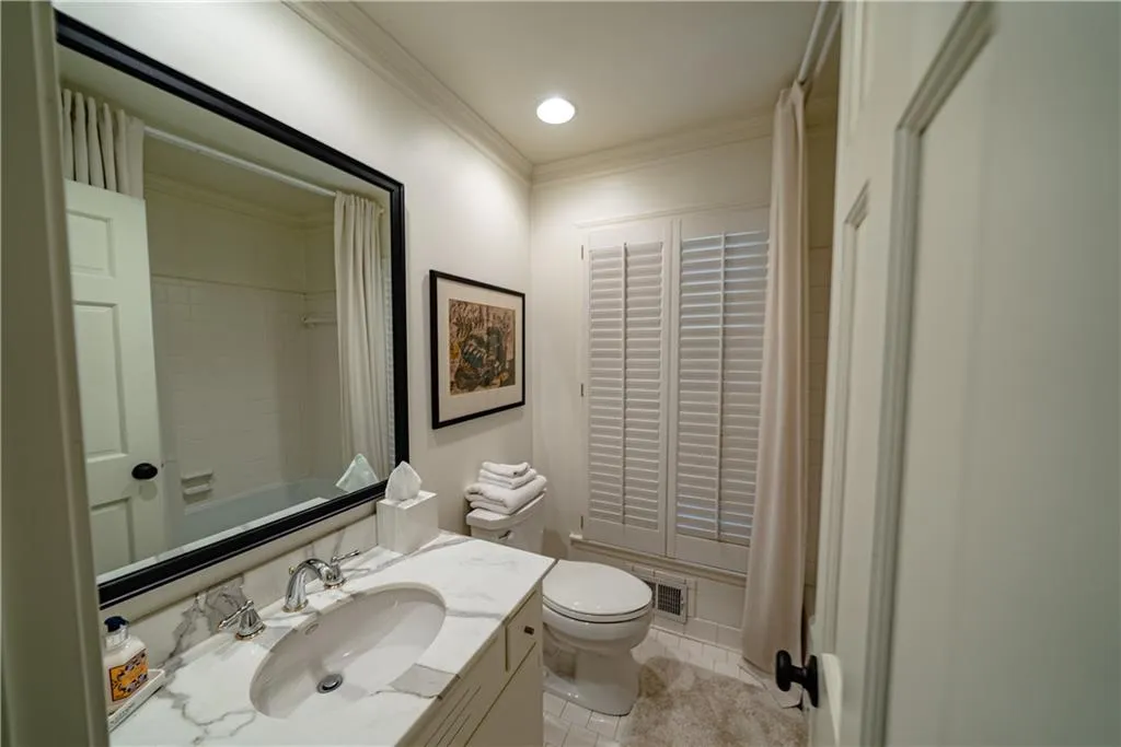 1120 Churchill Downs Road, Sandy Springs, Georgia 30319, 4 Bedrooms Bedrooms, ,3 BathroomsBathrooms,Residential,Sold,1120 Churchill Downs Road,7059492