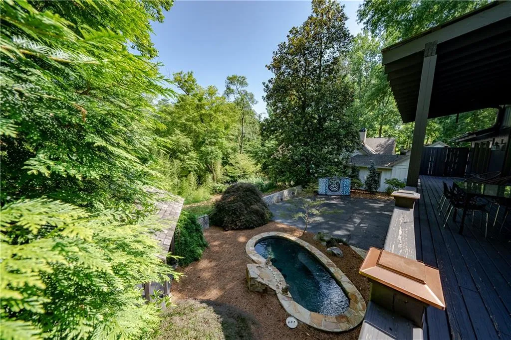 1120 Churchill Downs Road, Sandy Springs, Georgia 30319, 4 Bedrooms Bedrooms, ,3 BathroomsBathrooms,Residential,Sold,1120 Churchill Downs Road,7059492