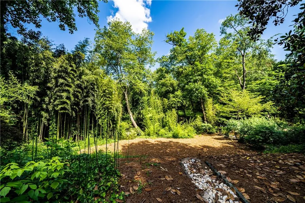 1120 Churchill Downs Road, Sandy Springs, Georgia 30319, 4 Bedrooms Bedrooms, ,3 BathroomsBathrooms,Residential,Sold,1120 Churchill Downs Road,7059492