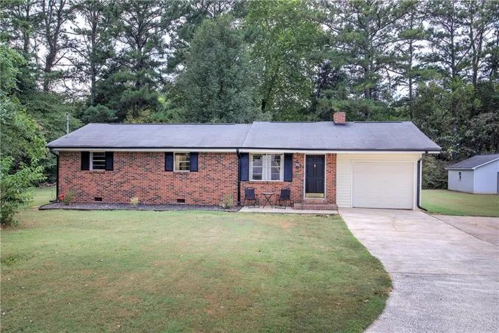 24 Spring Street, Cartersville, Georgia 30120