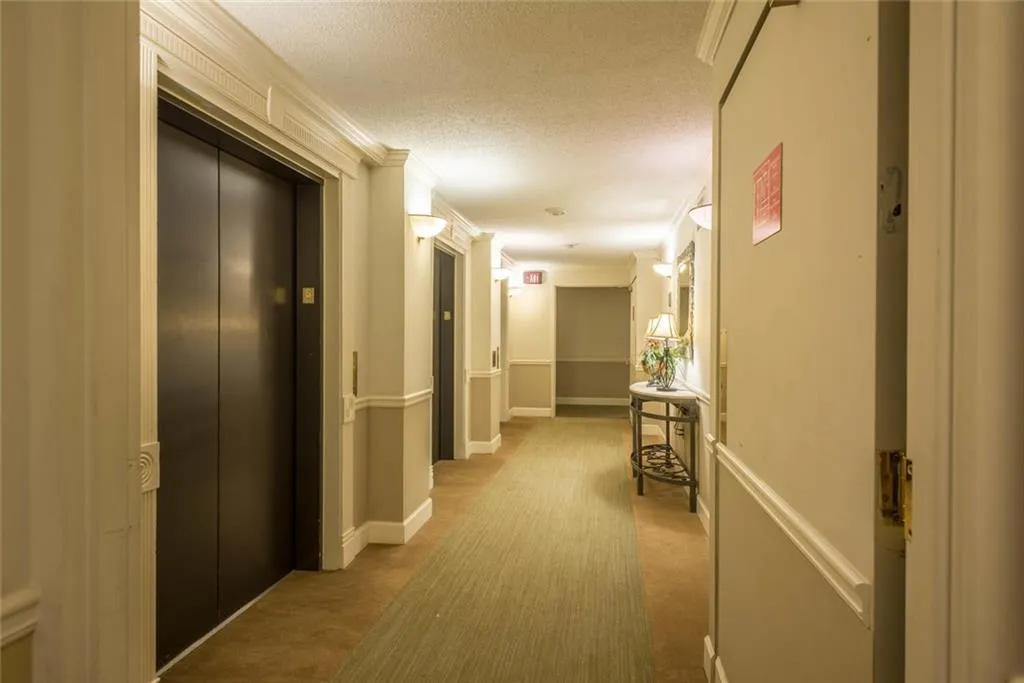 795 Hammond Drive Unit 606, Atlanta, Georgia 30328, 2 Bedrooms Bedrooms, ,1 BathroomBathrooms,Residential,Sold,795 Hammond Drive Unit 606,5840136