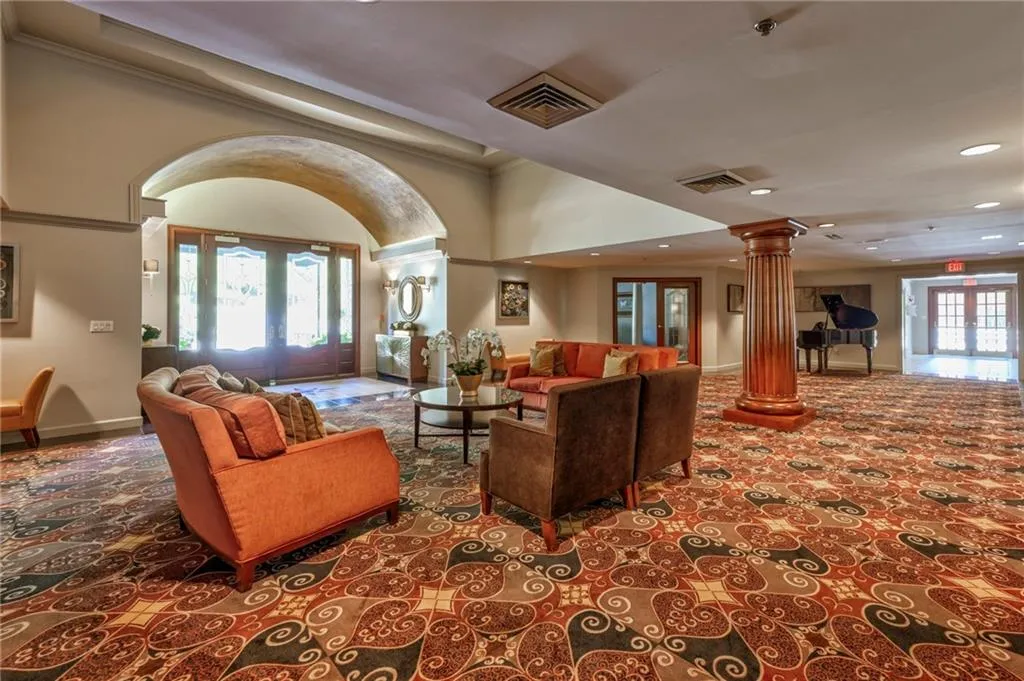 1735 Peachtree Street Ne Unit 616, Atlanta, Georgia 30309, 3 Bedrooms Bedrooms, 0 ,3 BathroomsBathrooms,Residential,For Sale,1735 Peachtree Street Ne Unit 616,7701254