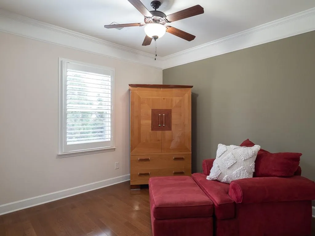 5583 High Point Road, Atlanta, Georgia 30342, 3 Bedrooms Bedrooms, ,3 BathroomsBathrooms,Residential,Sold,5583 High Point Road,6687109