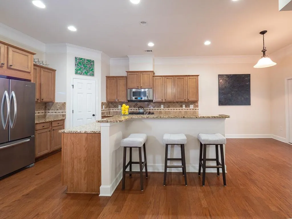 5583 High Point Road, Atlanta, Georgia 30342, 3 Bedrooms Bedrooms, ,3 BathroomsBathrooms,Residential,Sold,5583 High Point Road,6687109