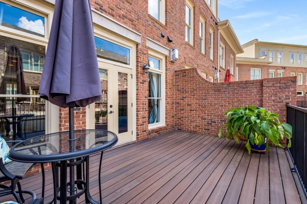 1004 River Vista Drive, Atlanta, Georgia 30339, 4 Bedrooms Bedrooms, ,4 BathroomsBathrooms,Residential,Sold,1004 River Vista Drive,7437451