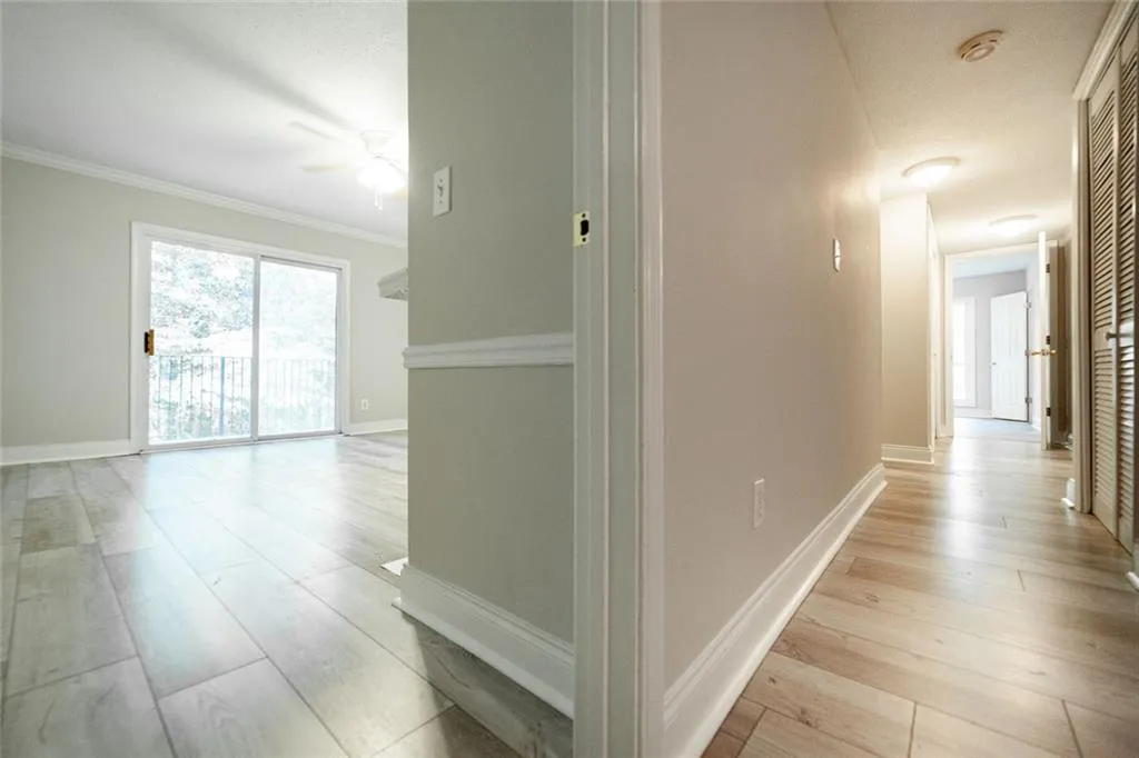 6851 Roswell Road Unit I28, Sandy Springs, Georgia 30328, 3 Bedrooms Bedrooms, ,2 BathroomsBathrooms,Residential,Sold,6851 Roswell Road Unit I28,6773072