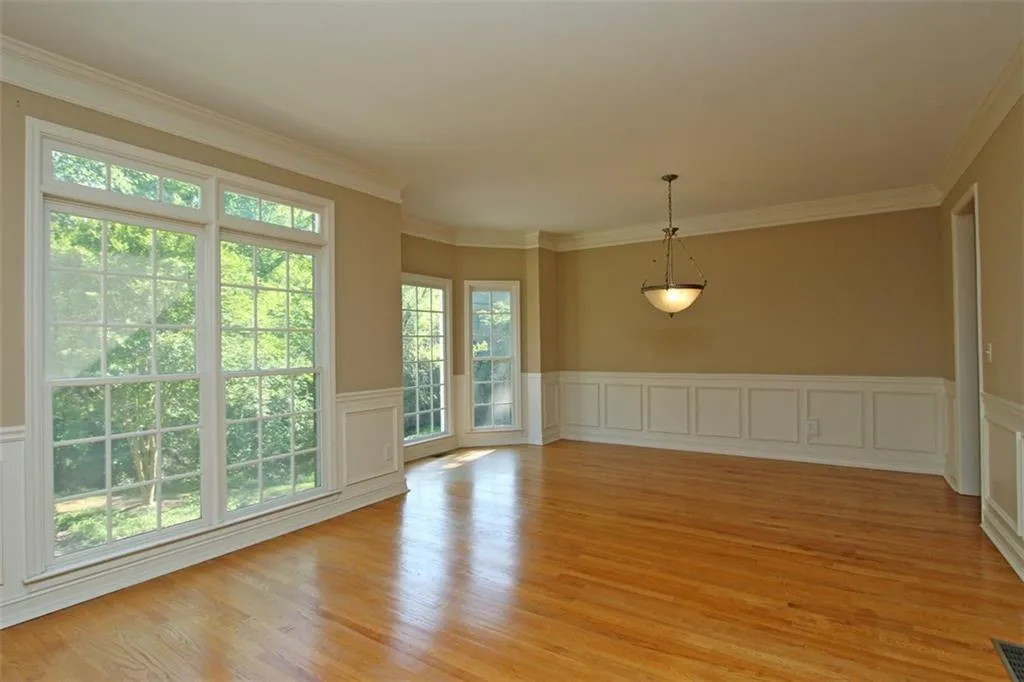 7258 Village Creek Trace, Atlanta, Georgia 30328, 4 Bedrooms Bedrooms, ,3 BathroomsBathrooms,Residential,Sold,7258 Village Creek Trace,5680684