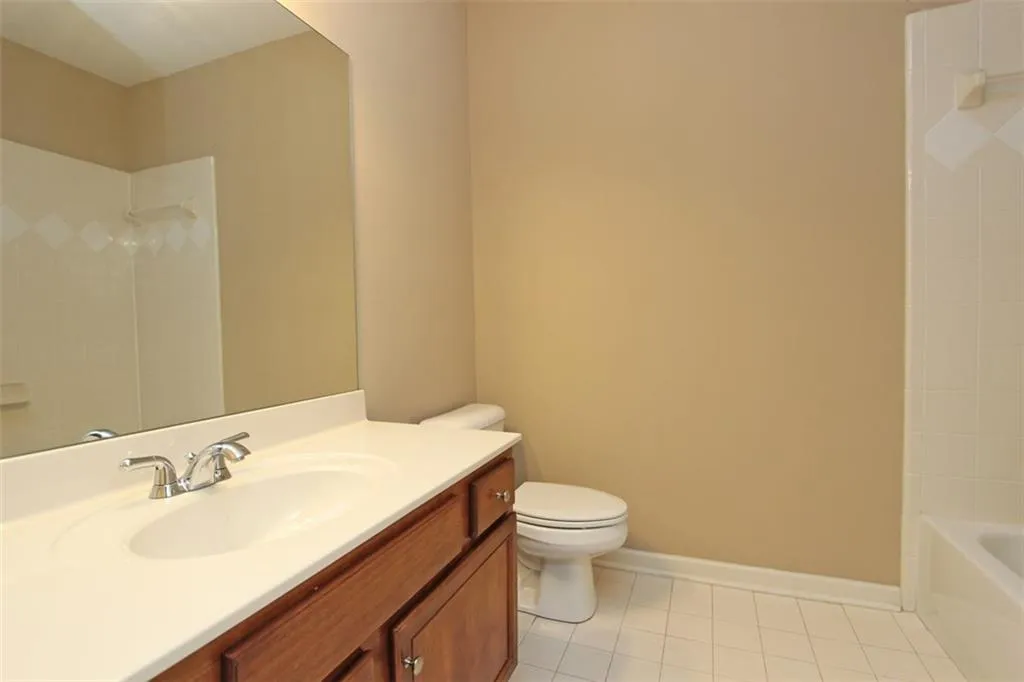 7258 Village Creek Trace, Atlanta, Georgia 30328, 4 Bedrooms Bedrooms, ,3 BathroomsBathrooms,Residential,Sold,7258 Village Creek Trace,5680684