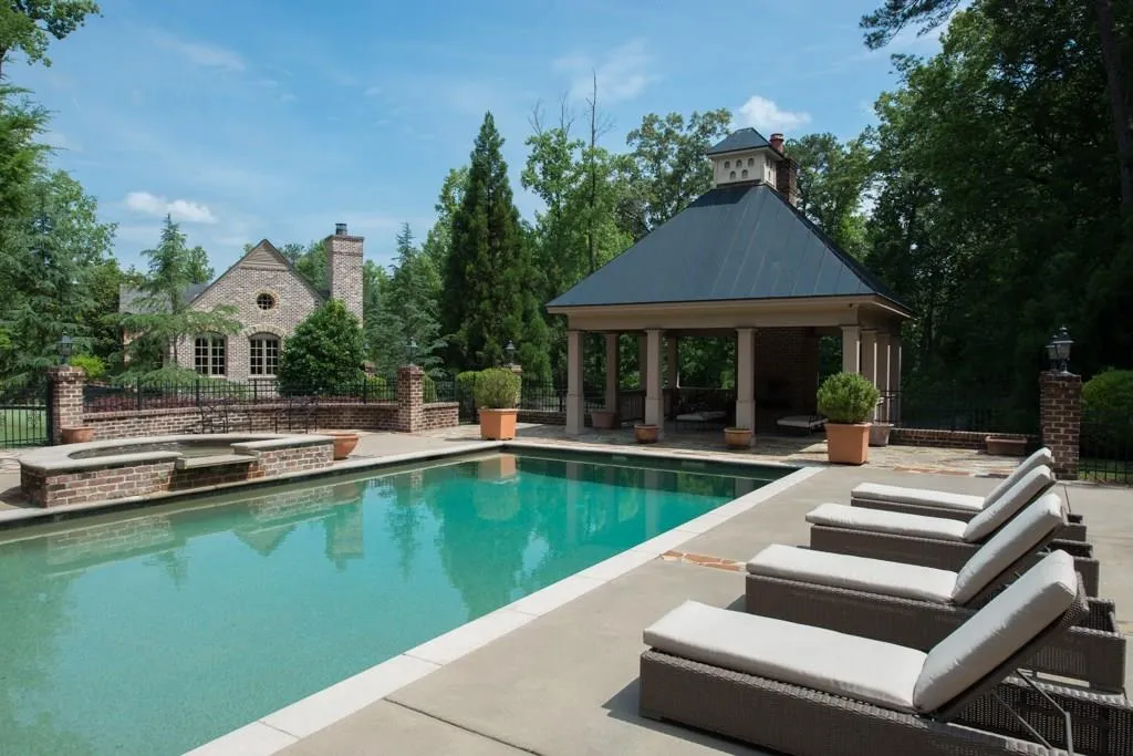 131 Burdette Road Nw, Sandy Springs, Georgia 30327, 7 Bedrooms Bedrooms, ,8 BathroomsBathrooms,Residential,Sold,131 Burdette Road Nw,5819362