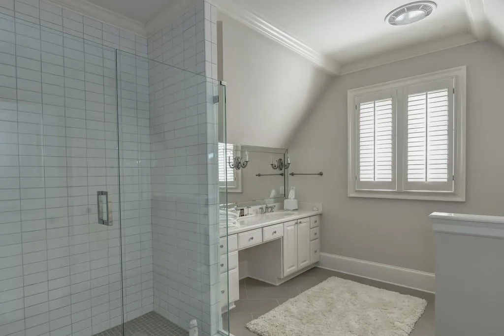 131 Burdette Road Nw, Sandy Springs, Georgia 30327, 7 Bedrooms Bedrooms, ,8 BathroomsBathrooms,Residential,Sold,131 Burdette Road Nw,5819362