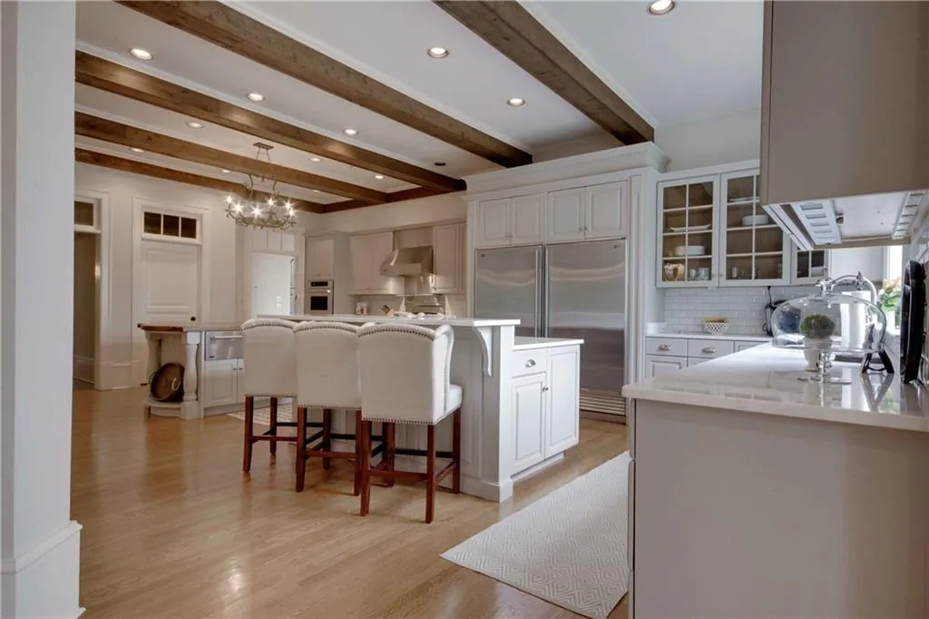 131 Burdette Road Nw, Sandy Springs, Georgia 30327, 7 Bedrooms Bedrooms, ,8 BathroomsBathrooms,Residential,Sold,131 Burdette Road Nw,5819362