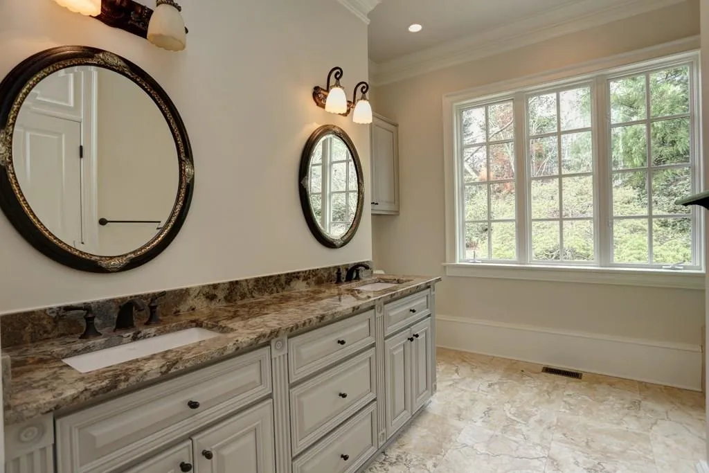 131 Burdette Road Nw, Sandy Springs, Georgia 30327, 7 Bedrooms Bedrooms, ,8 BathroomsBathrooms,Residential,Sold,131 Burdette Road Nw,5819362