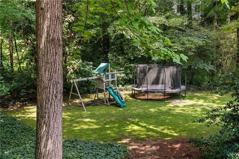 1179 Milmar Drive Nw, Atlanta, Georgia 30327, 5 Bedrooms Bedrooms, ,4 BathroomsBathrooms,Residential,For Sale,1179 Milmar Drive Nw,7663110