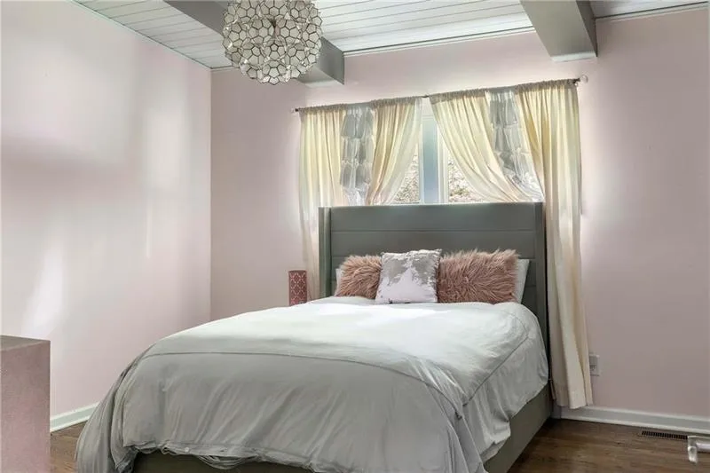 1179 Milmar Drive Nw, Atlanta, Georgia 30327, 5 Bedrooms Bedrooms, ,4 BathroomsBathrooms,Residential,For Sale,1179 Milmar Drive Nw,7663110