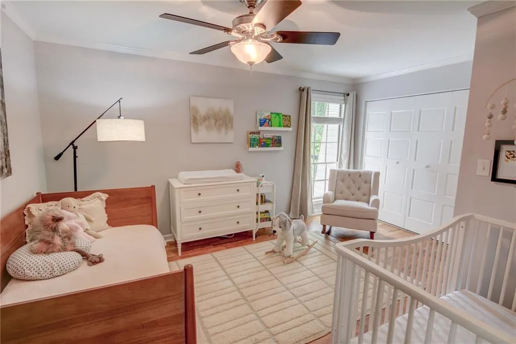 5210 Chemin De Vie, Atlanta, Georgia 30342, 2 Bedrooms Bedrooms, ,2 BathroomsBathrooms,Residential,Sold,5210 Chemin De Vie,6748858