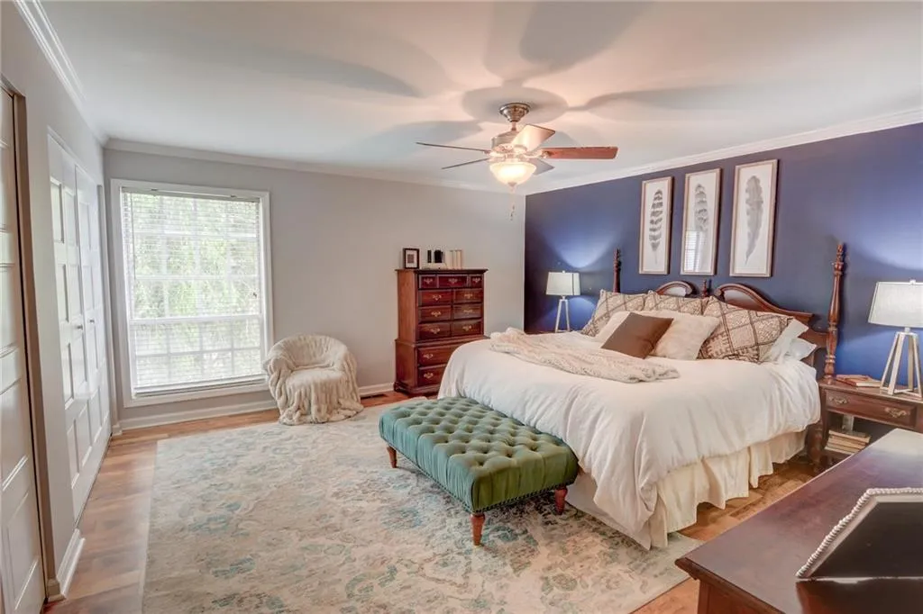 5210 Chemin De Vie, Atlanta, Georgia 30342, 2 Bedrooms Bedrooms, ,2 BathroomsBathrooms,Residential,Sold,5210 Chemin De Vie,6748858