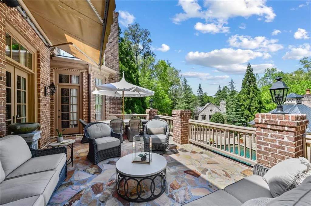 131 Burdette Road, Atlanta, Georgia 30327, 7 Bedrooms Bedrooms, ,8 BathroomsBathrooms,Residential,Sold,131 Burdette Road,7054638 131 Burdette Road, Atlanta, Georgia 30327, 7 Bedrooms Bedrooms, ,8 BathroomsBathrooms,Residential,Sold,131 Burdette Road,7054638