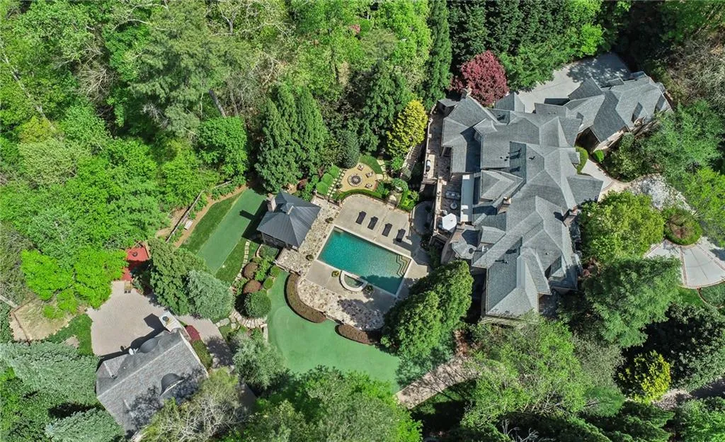 131 Burdette Road, Atlanta, Georgia 30327, 7 Bedrooms Bedrooms, ,8 BathroomsBathrooms,Residential,Sold,131 Burdette Road,7054638 131 Burdette Road, Atlanta, Georgia 30327, 7 Bedrooms Bedrooms, ,8 BathroomsBathrooms,Residential,Sold,131 Burdette Road,7054638