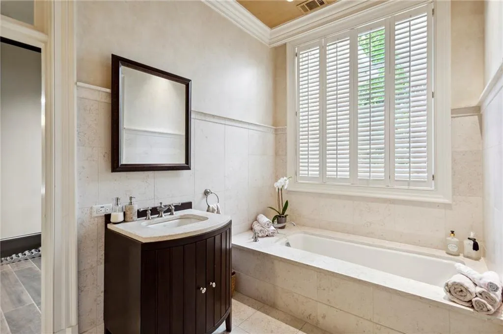 131 Burdette Road, Atlanta, Georgia 30327, 7 Bedrooms Bedrooms, ,8 BathroomsBathrooms,Residential,Sold,131 Burdette Road,7054638 131 Burdette Road, Atlanta, Georgia 30327, 7 Bedrooms Bedrooms, ,8 BathroomsBathrooms,Residential,Sold,131 Burdette Road,7054638